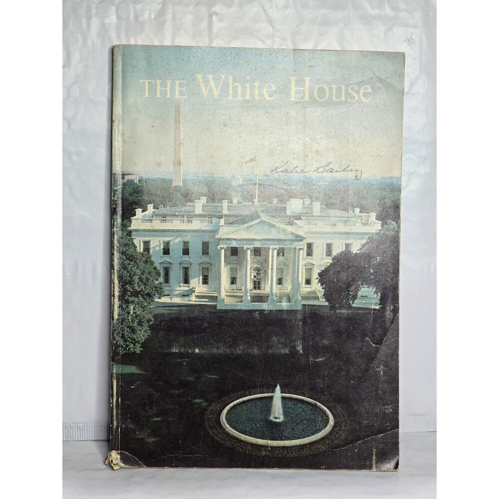 Vintage The White House Paperback Book by White House Historical Association